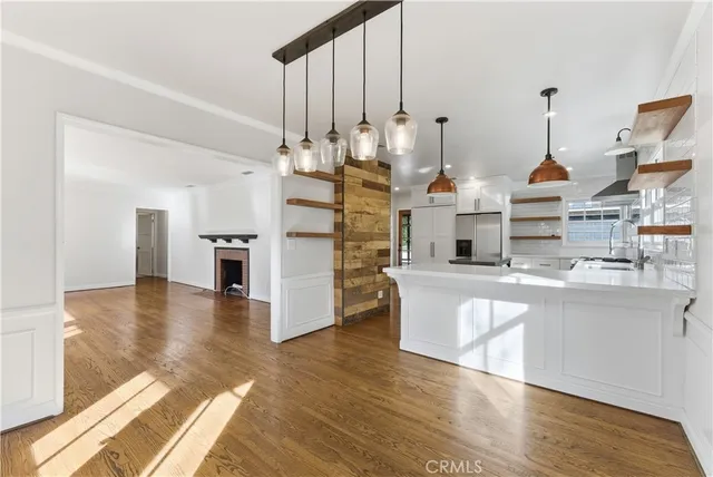 $1,500,000 | 1230 Oak Cir Drive, Glendale, CA 91208