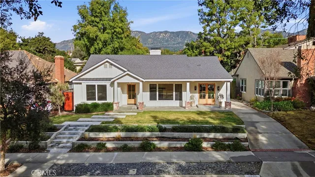 $1,500,000 | 1230 Oak Cir Drive, Glendale, CA 91208