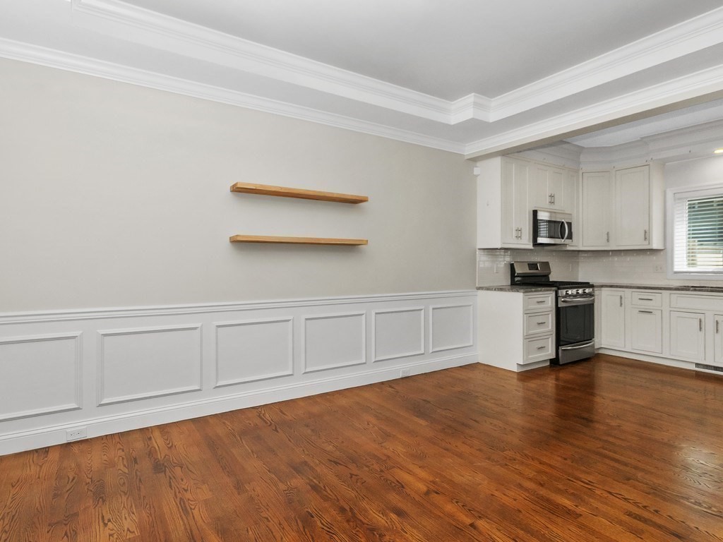 66 Ash Street, Unit 1 Waltham, MA 02453 - Photo 9 of 39