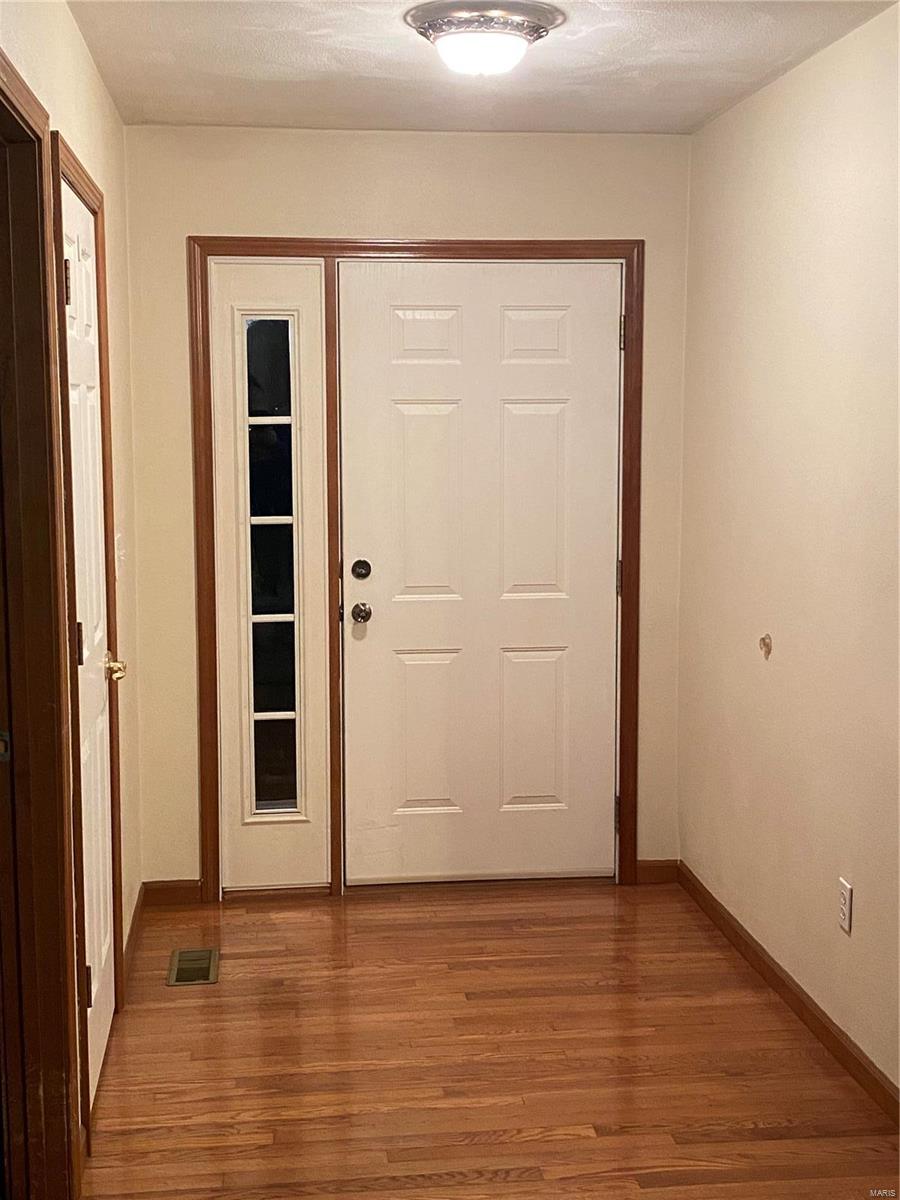 1414 Rachael Lane Waterloo, IL 62298 - Photo 8 of 31