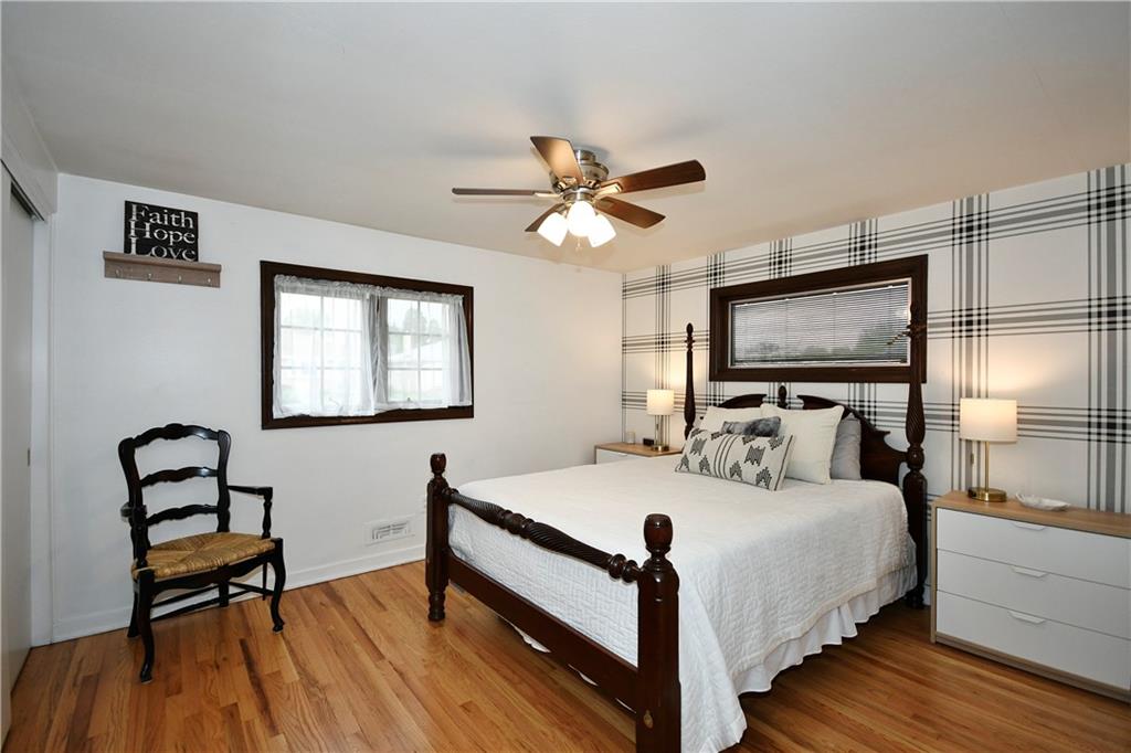 1219 Akehurst Road Pittsburgh, PA 15220 - Photo 18 of 25 Gallery Image 18