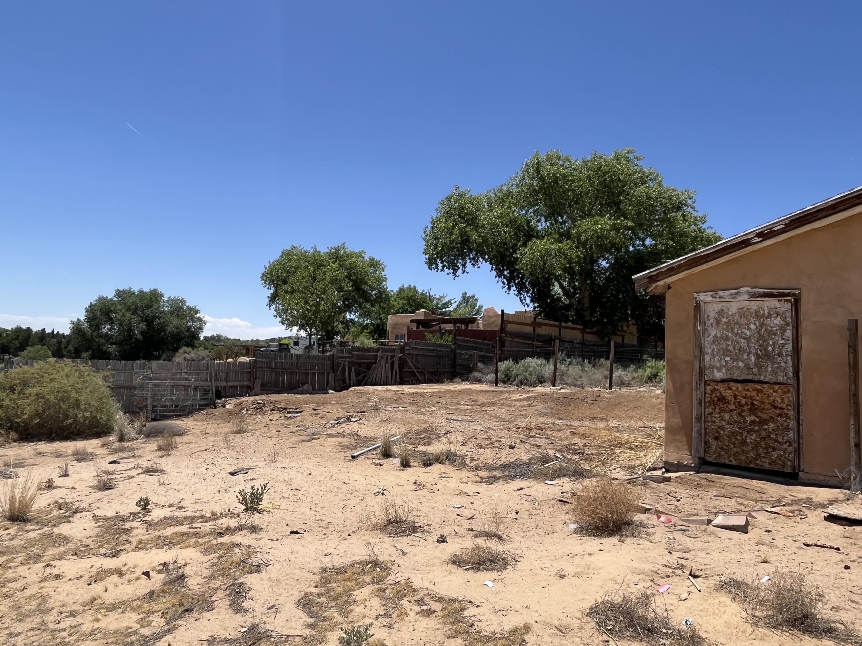 1167 Coronado Road Corrales, NM 87048 - Photo 33 of 38 Gallery Image 33