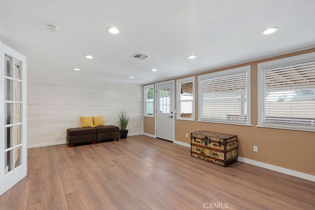 1338 Delay Avenue Glendora, CA 91740 - Photo 18 of 46 Family Room