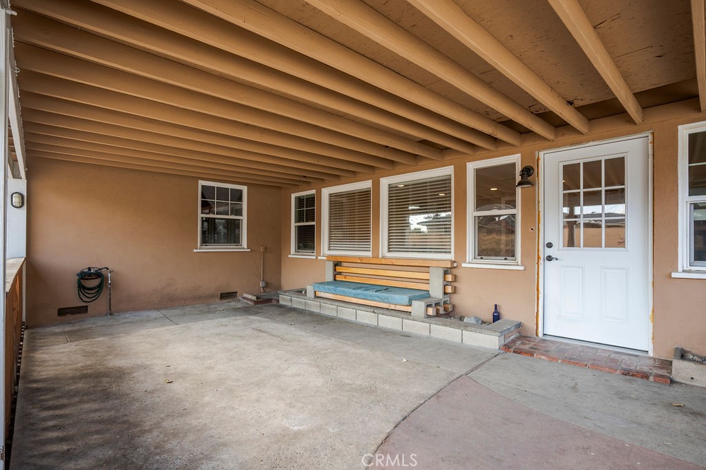 1338 Delay Avenue Glendora, CA 91740 - Photo 34 of 46 a view of an empty room with a window
