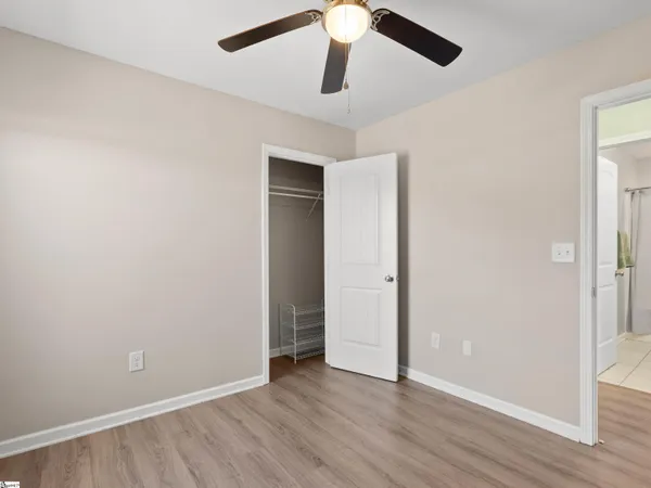 $282,500 | 381 Deer Farm, Fair Play, SC 29643