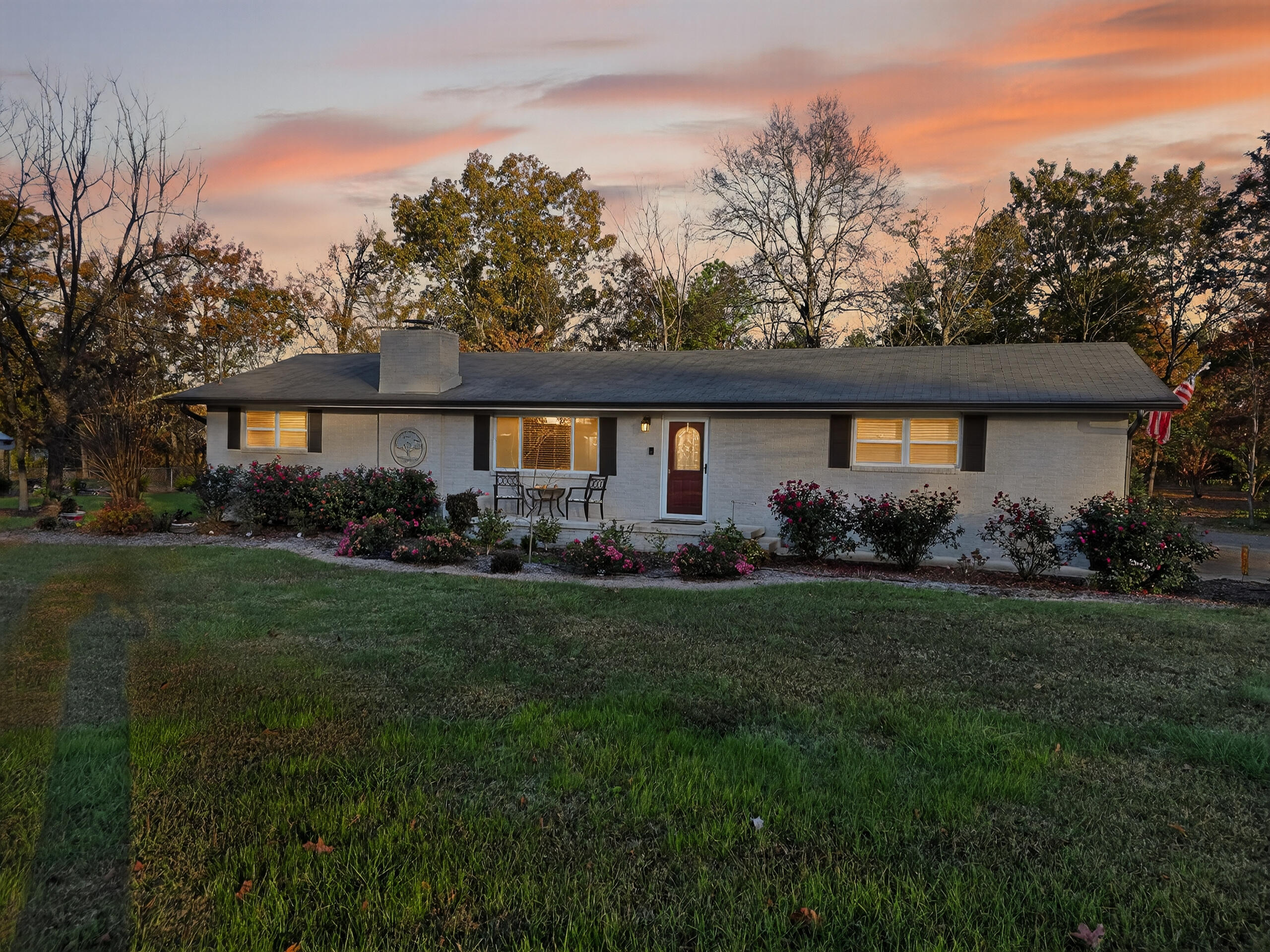 521 Steele Road Rossville, GA 30741 - Photo 25 of 71 20251112_080919#twilight