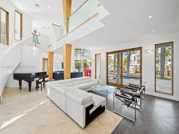 $17,995 | 450 Victoria Terrace, Fort Lauderdale, FL 33301