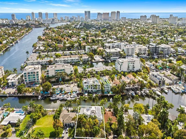 $17,995 | 450 Victoria Terrace, Fort Lauderdale, FL 33301