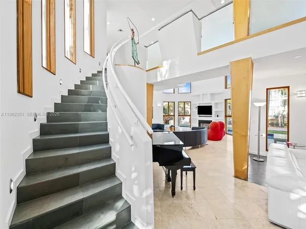 $17,995 | 450 Victoria Terrace, Fort Lauderdale, FL 33301