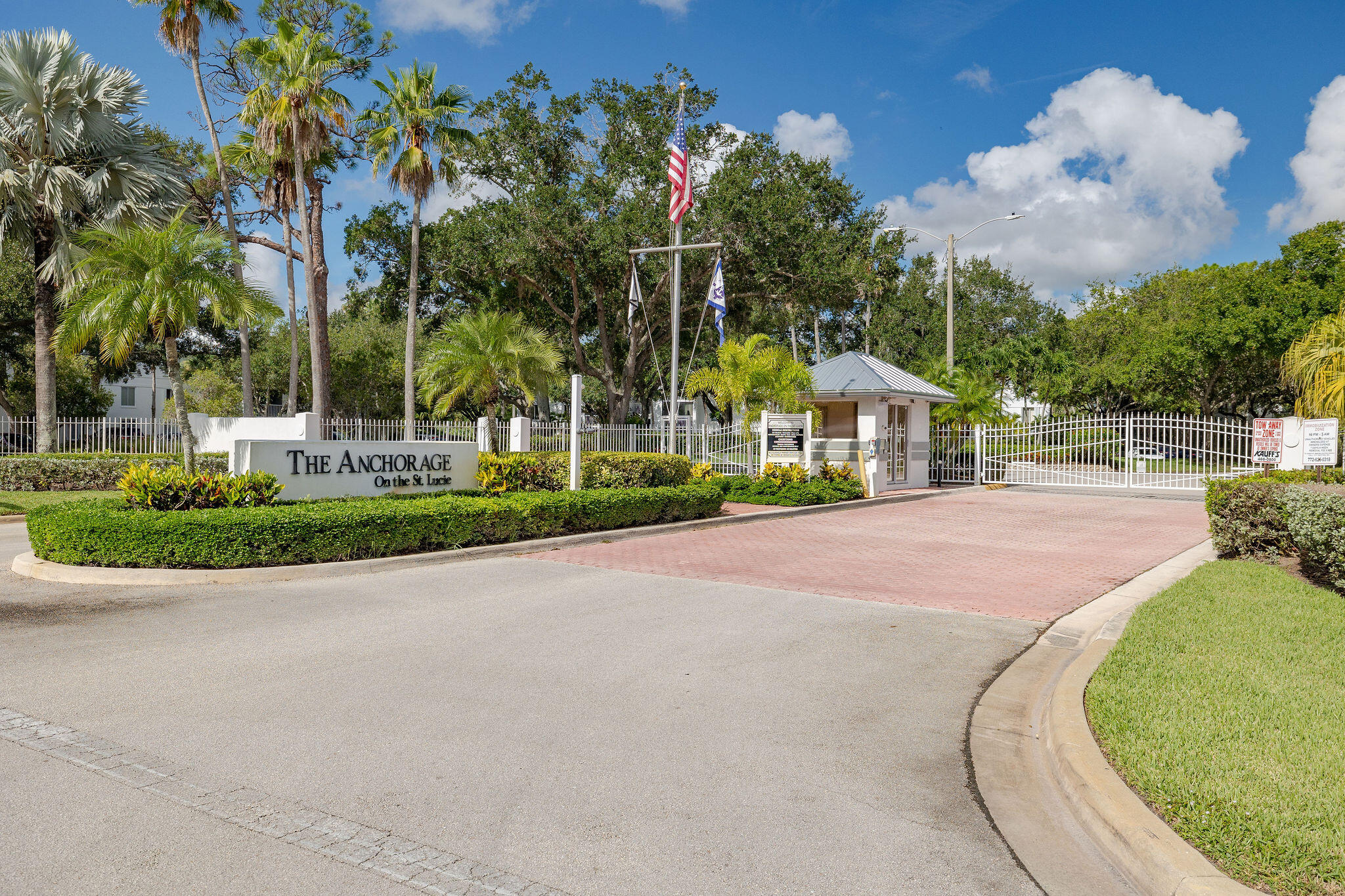 2500 Southeast Anchorage Cove, Unit D3 Port St. Lucie, FL 34952 - Photo 29 of 51 CONDO