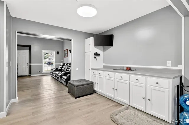 $309,900 | 352 Fourbush Court, Winfield, MO 63389