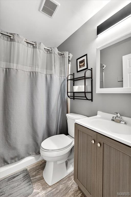 352 Fourbush Court Winfield, MO 63389 - Photo 16 of 45