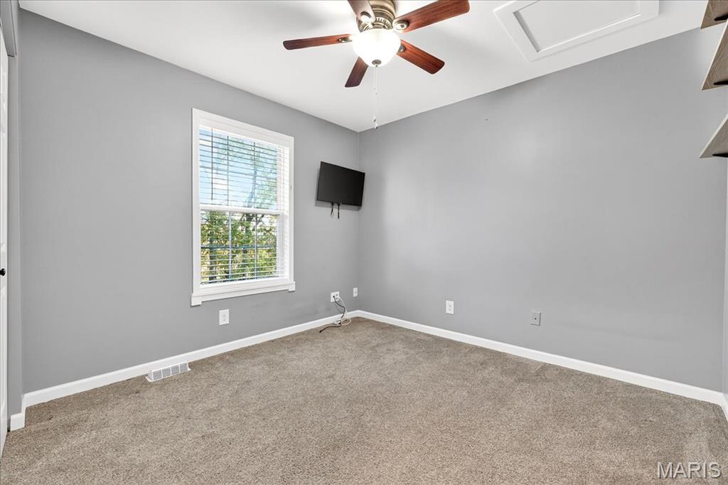 352 Fourbush Court Winfield, MO 63389 - Photo 17 of 45