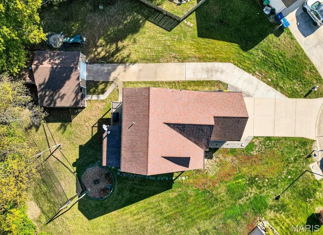 $309,900 | 352 Fourbush Court, Winfield, MO 63389