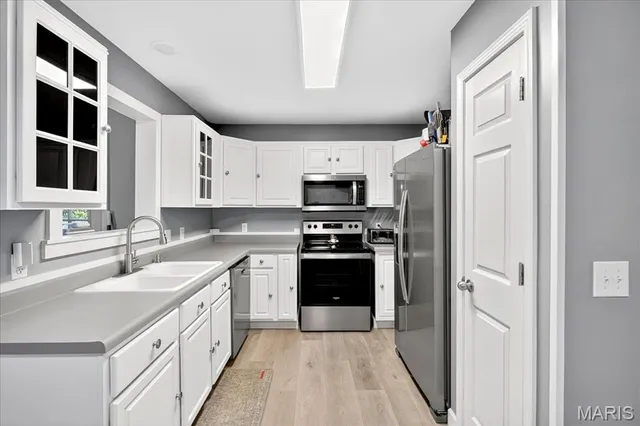 $309,900 | 352 Fourbush Court, Winfield, MO 63389