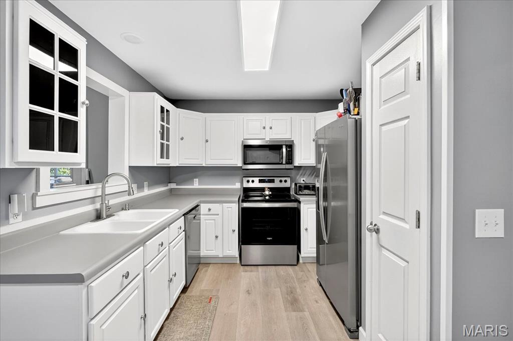 352 Fourbush Court Winfield, MO 63389 - Photo 10 of 45