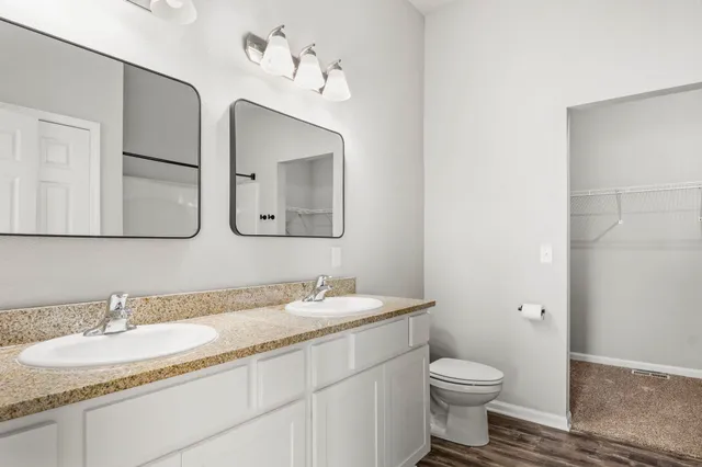 $449,900 | 932 Margarets Way, Belleville, WI 53508