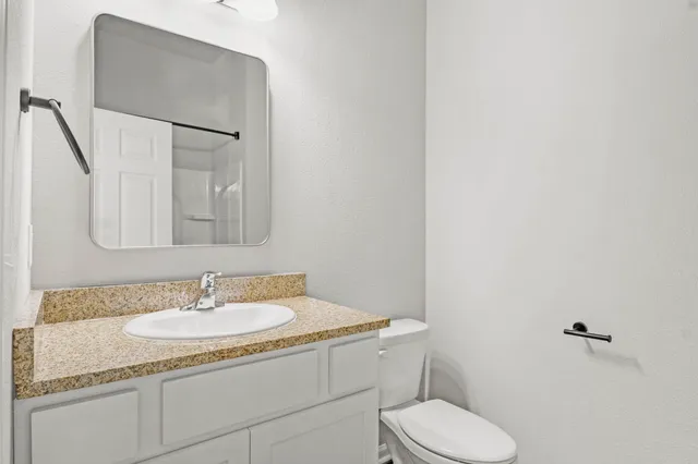 $449,900 | 932 Margarets Way, Belleville, WI 53508