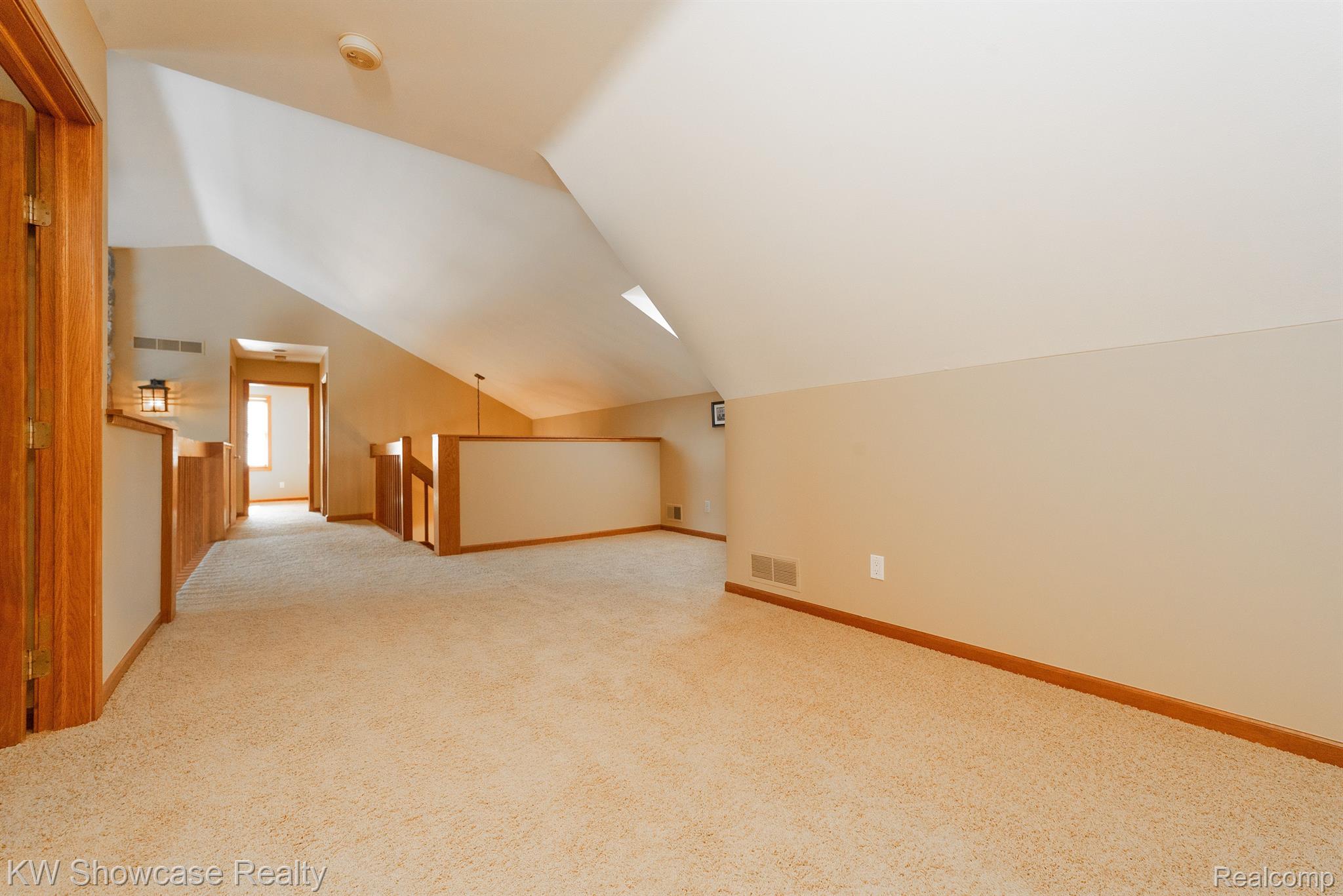 4480 Cooley Lake Road Commerce Township, MI 48382 - Photo 21 of 44 Gallery Image 21
