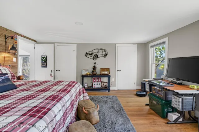 a view of outdoor space and garden