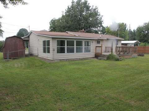 8574 North McKinley Road Flushing, MI 48433 - Photo 14 of 24 20374092-13.JPG