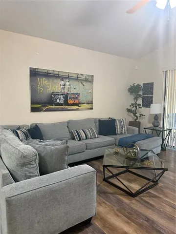 $3,050 | 348 Lake Davenport Circle, Davenport, FL 33837