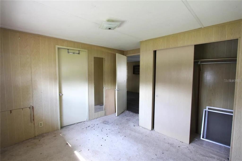 6021 Ridgewood Drive Zephyrhills, FL 33542 - Photo 9 of 12