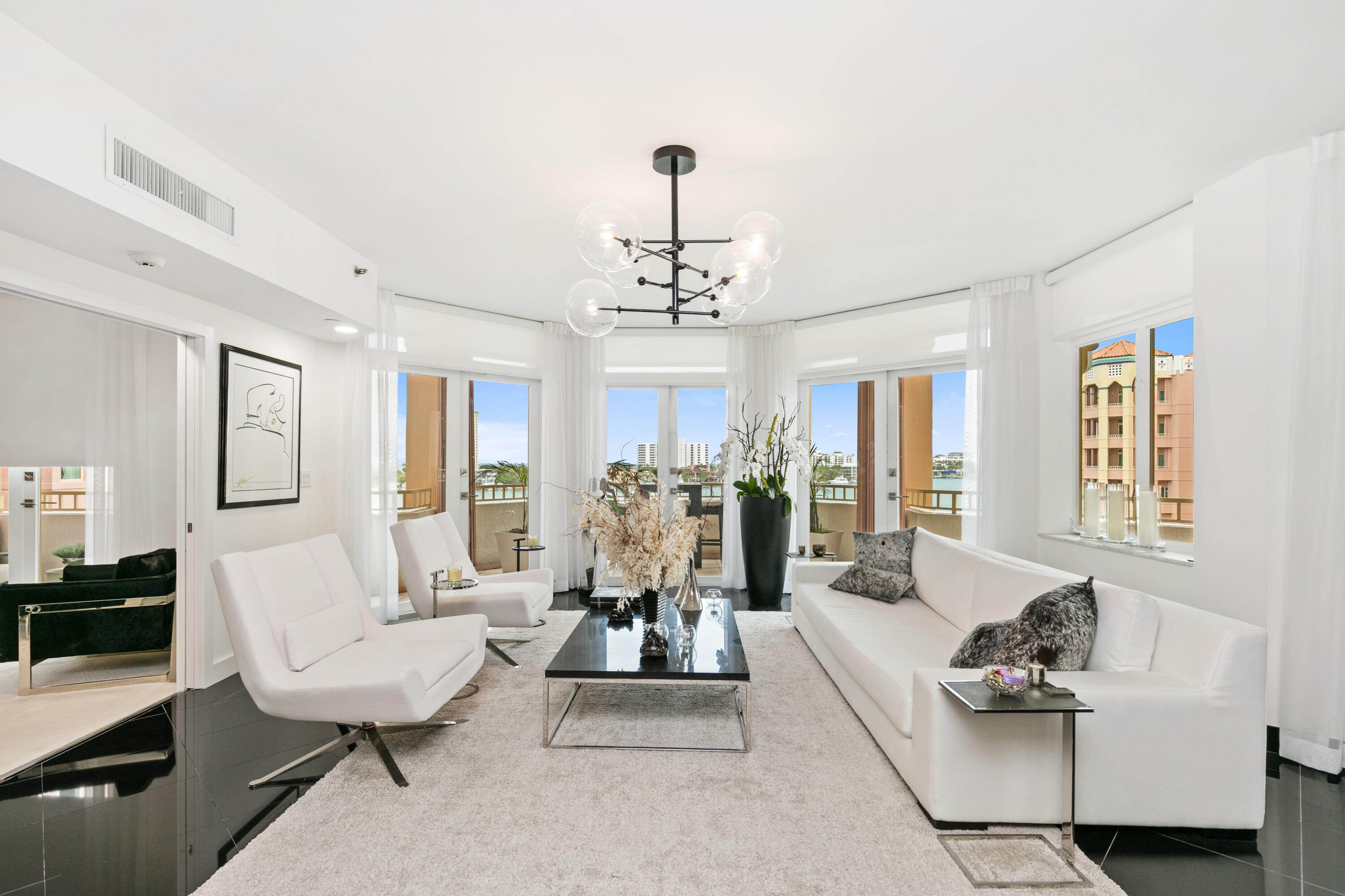 300 Southeast 5th Avenue, Unit 6050 Boca Raton, FL 33432 - Photo 6 of 43 2M8A7912