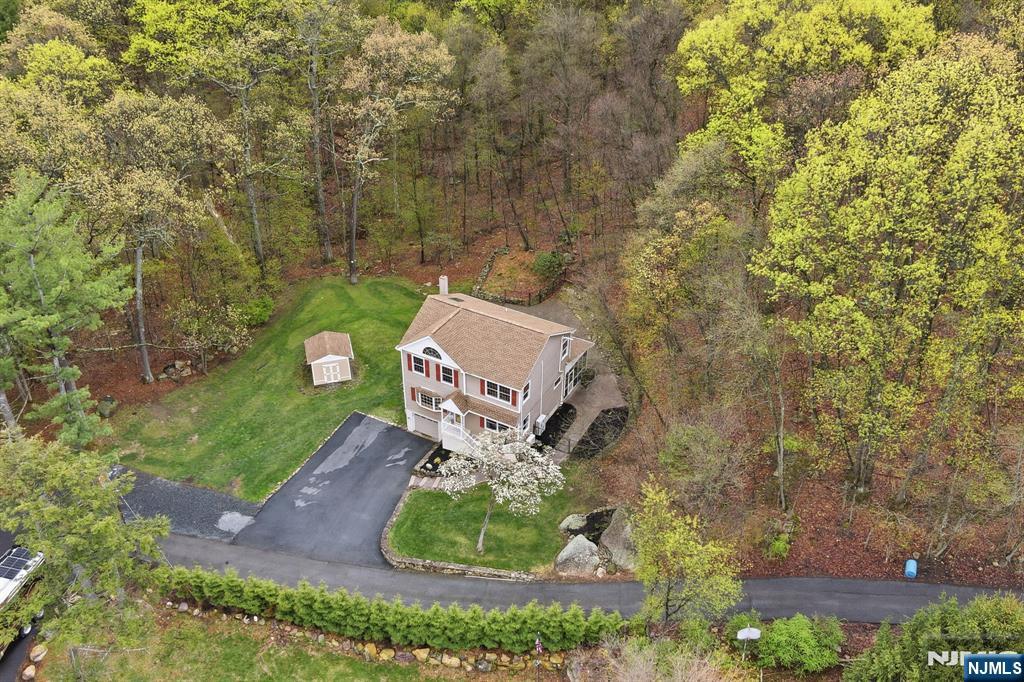 219 Snake Den Road Wanaque, NJ 07465 - Photo 44 of 50