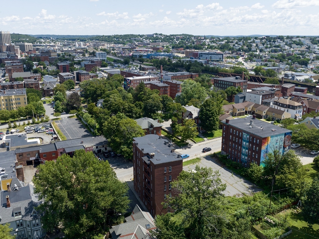 12 Oread Street Worcester, MA 01608 - Photo 4 of 4