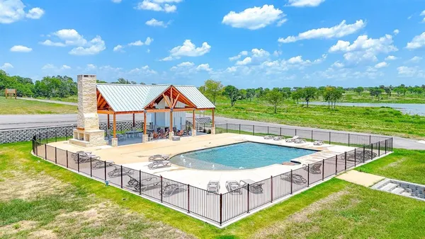 $215,000 | 33 Chambers Bay, Kerens, TX 75144