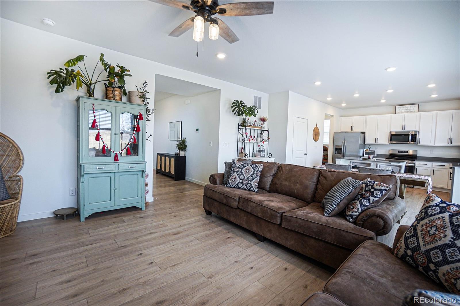 233 Corkscrew Street Elizabeth, CO 80107 - Photo 6 of 33