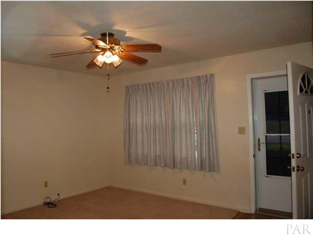 6304 Keating Road Pensacola, FL 32504 - Photo 7 of 23 living room with new carpet