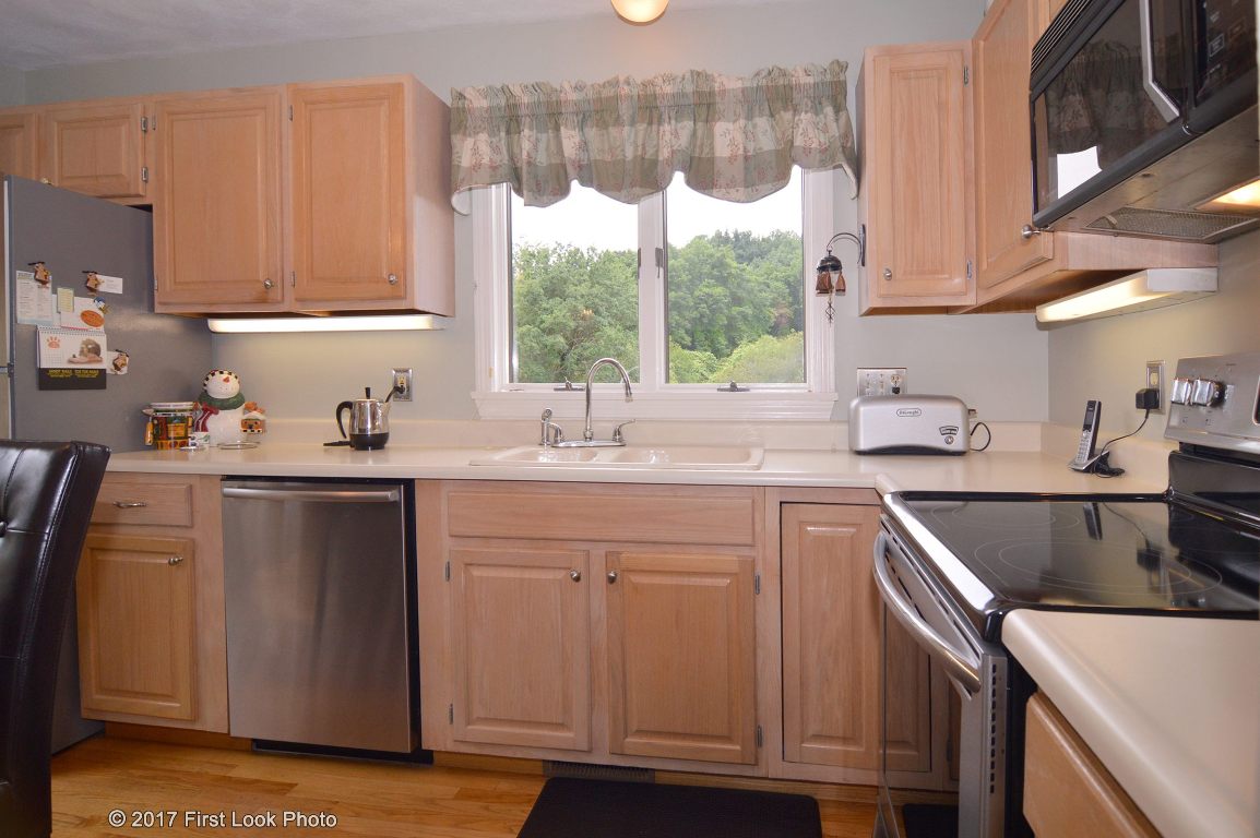 50 Abbott Run Valley Road, Unit 1701 Cumberland, RI 02864 - Photo 6 of 33 Gallery Image 6