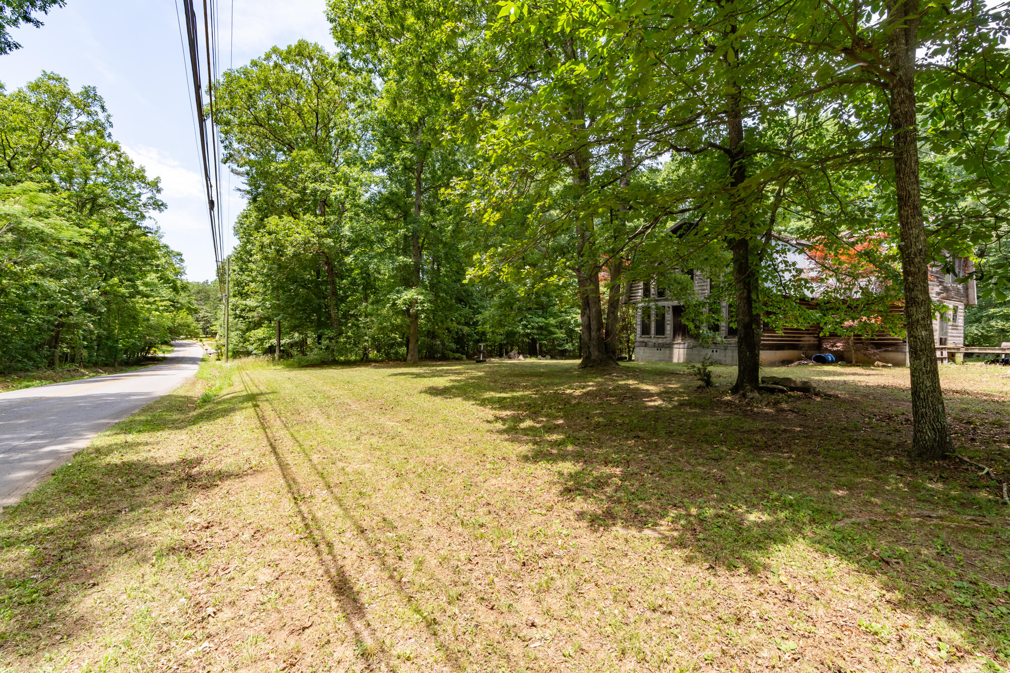 8116 Hixson Springs Road Signal Mountain, TN 37377 - Photo 12 of 23 8116hixsonsprings-12