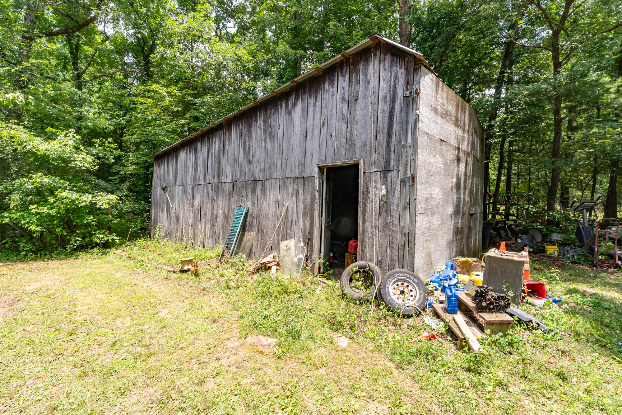 8116 Hixson Springs Road Signal Mountain, TN 37377 - Photo 10 of 23 8116hixsonsprings-9