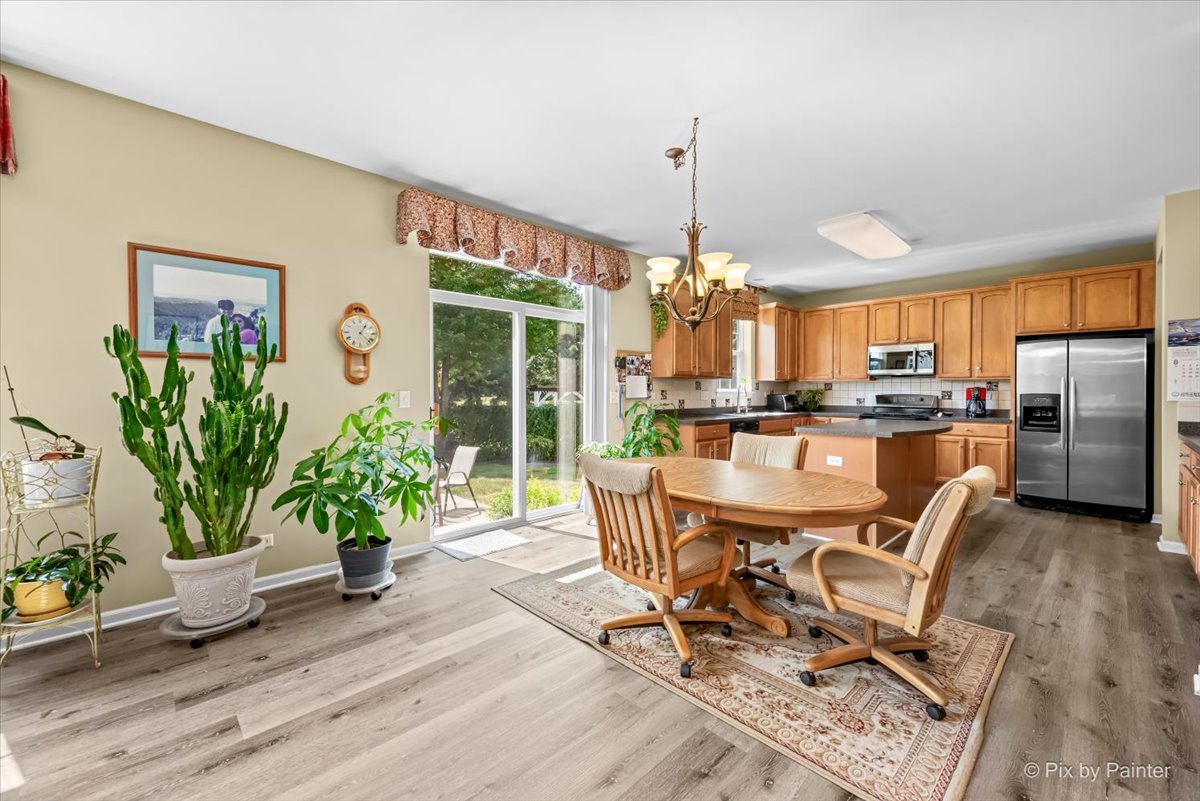 2754 Moraine Valley Road Wauconda, IL 60084 - Photo 12 of 46 Gallery Image 12