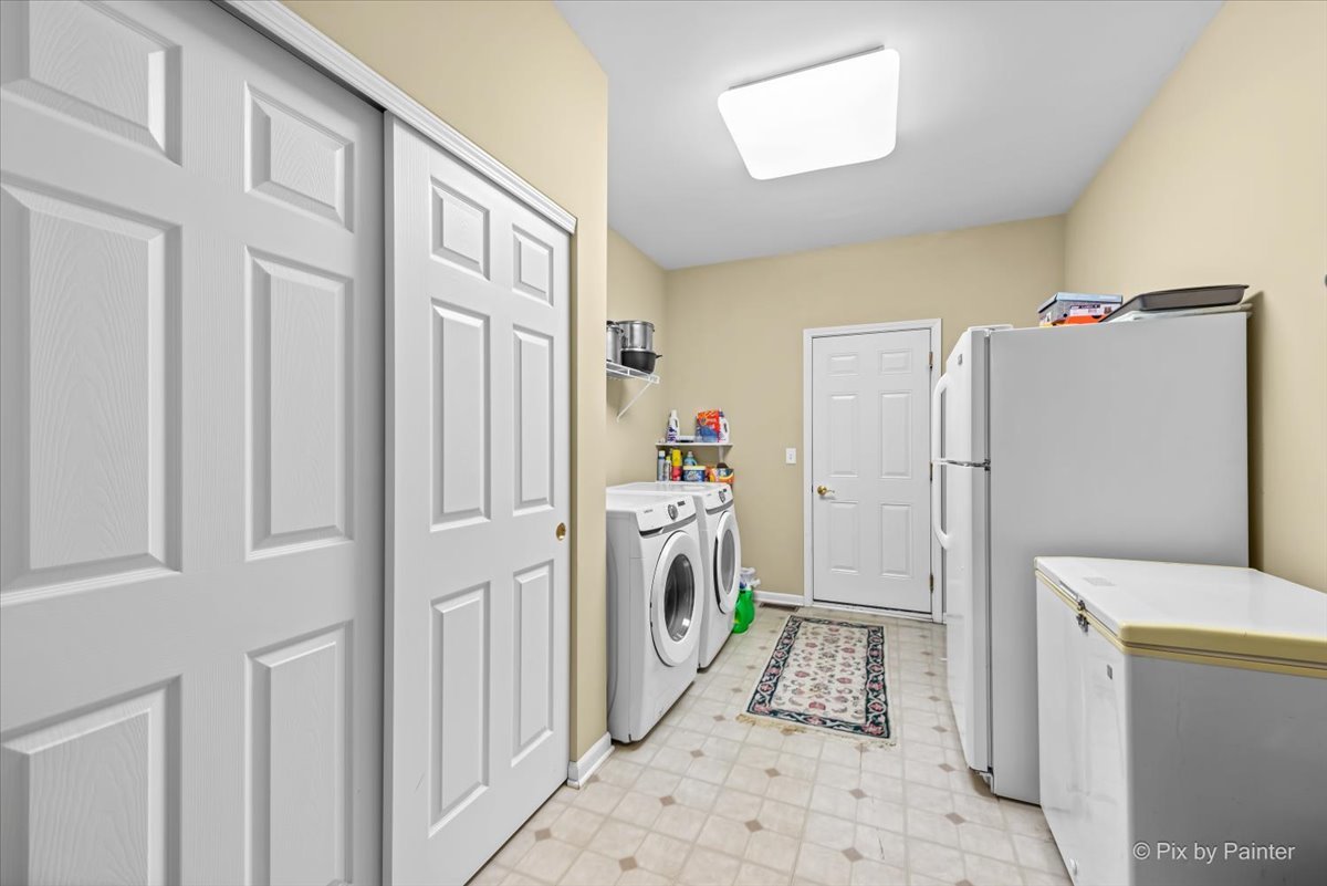 2754 Moraine Valley Road Wauconda, IL 60084 - Photo 16 of 46 Gallery Image 16