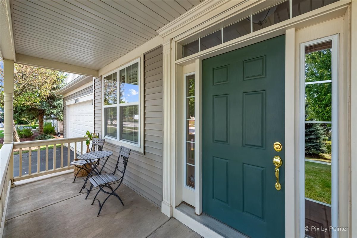 2754 Moraine Valley Road Wauconda, IL 60084 - Photo 2 of 46 Gallery Image 2