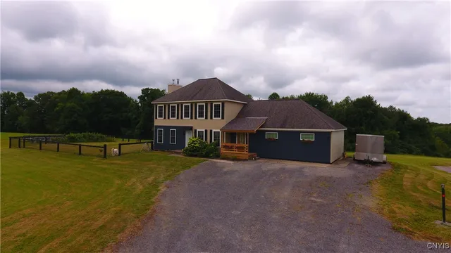 $664,000 | 441 Kingdom Road, Volney, NY 13126