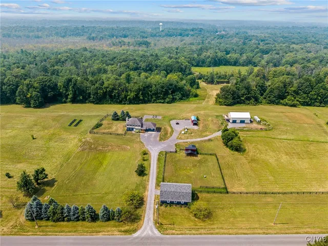 $664,000 | 441 Kingdom Road, Volney, NY 13126