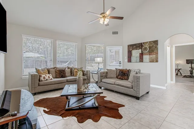 $525,000 | 1366 Red Stag Place, Round Rock, TX 78665