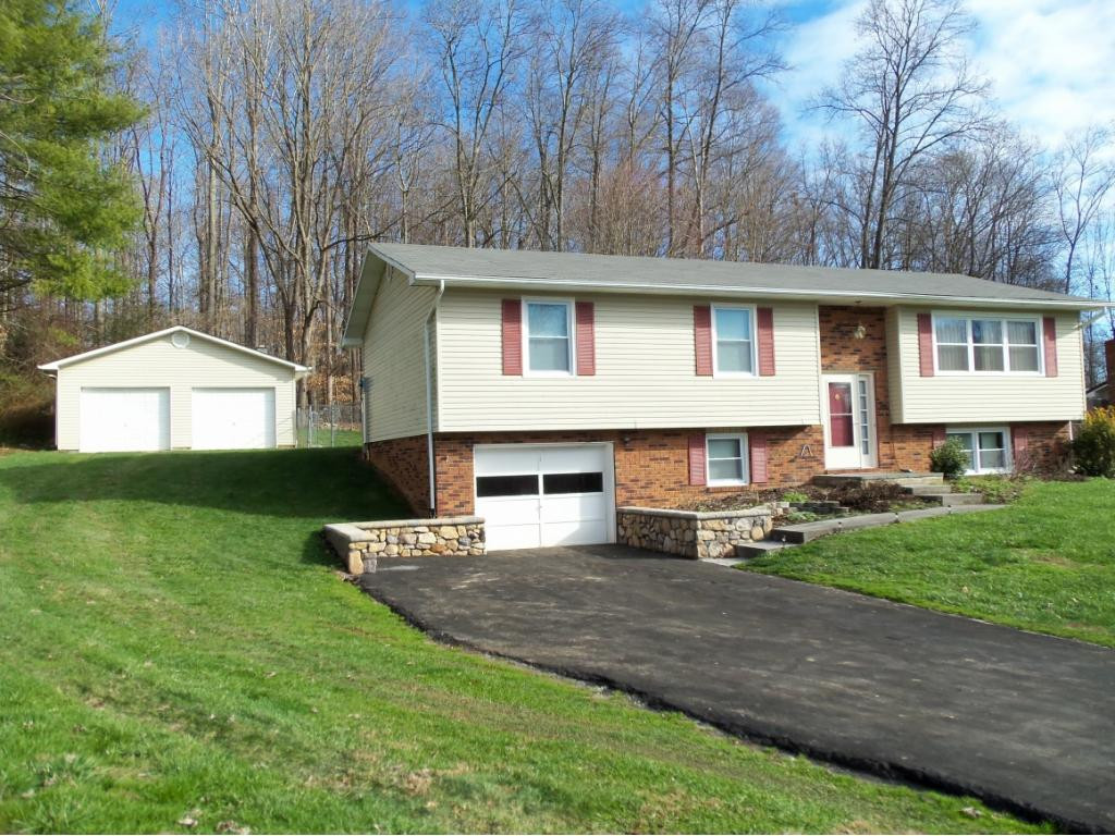 150 Ramey Road Bristol, TN 37620 - Photo 1 of 16 150 Ramey Road