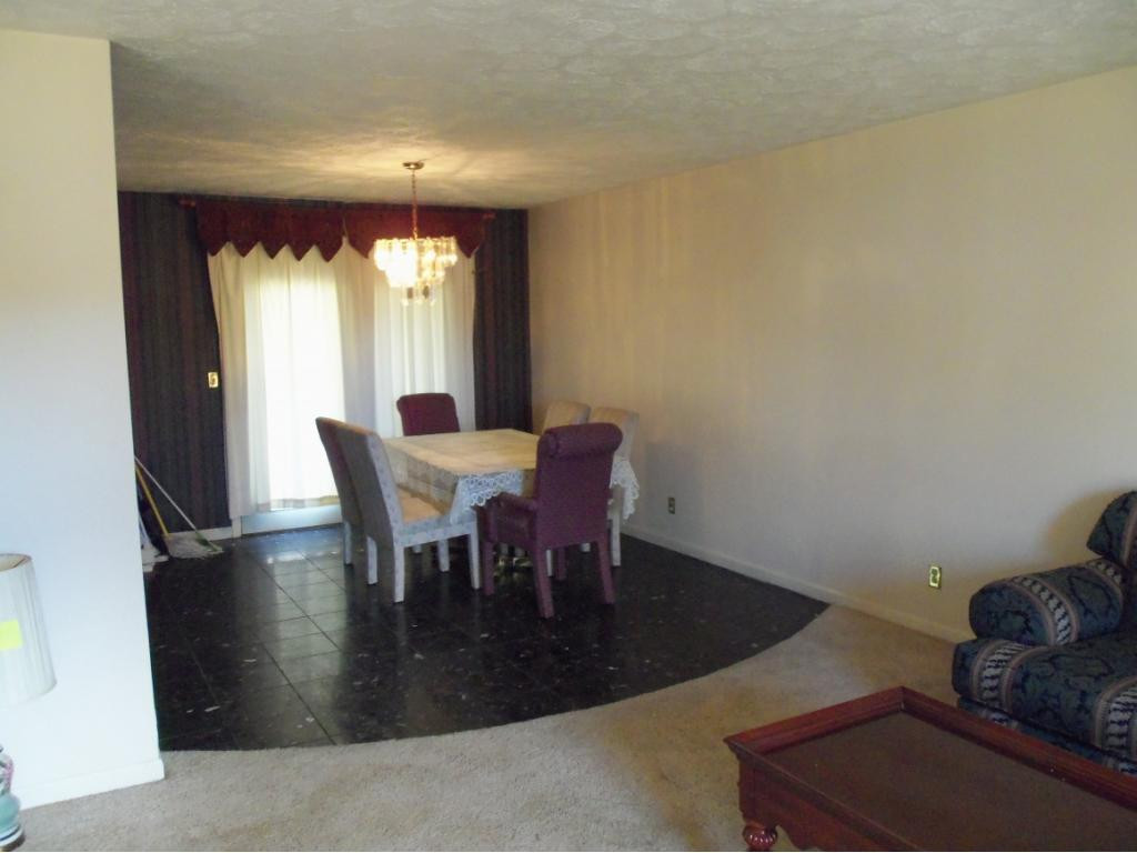 150 Ramey Road Bristol, TN 37620 - Photo 5 of 16 View of Dining Room