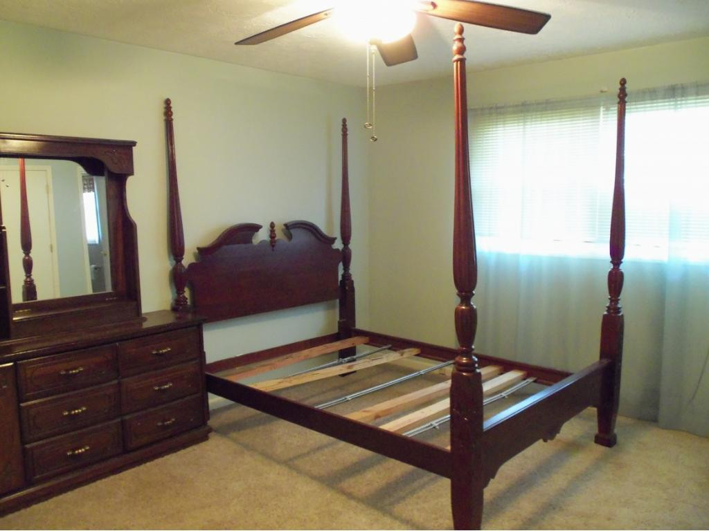 150 Ramey Road Bristol, TN 37620 - Photo 8 of 16 Master Bedroom