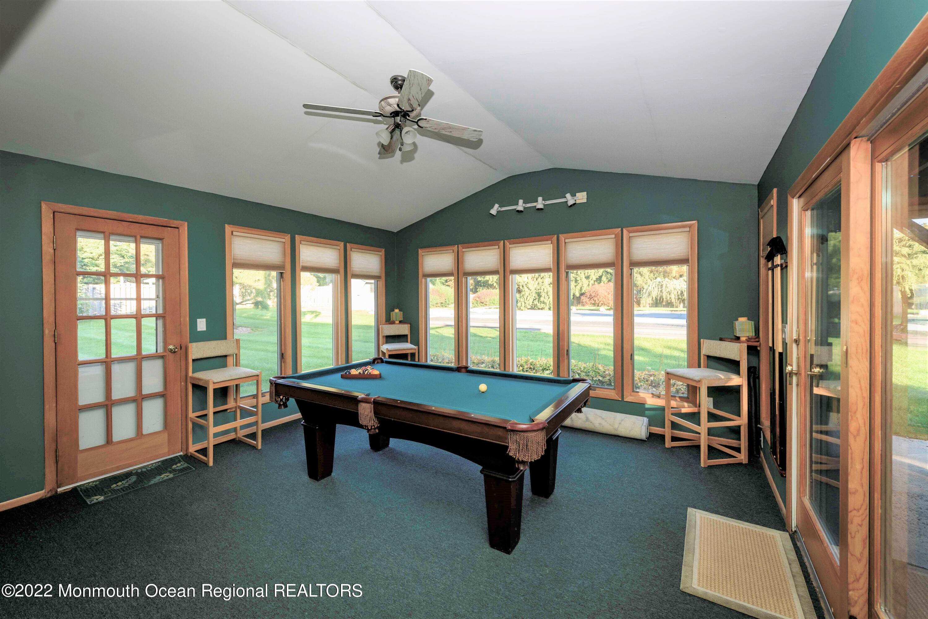 41 Buttonwood Road Middletown, NJ 07748 - Photo 18 of 29 Sun Room