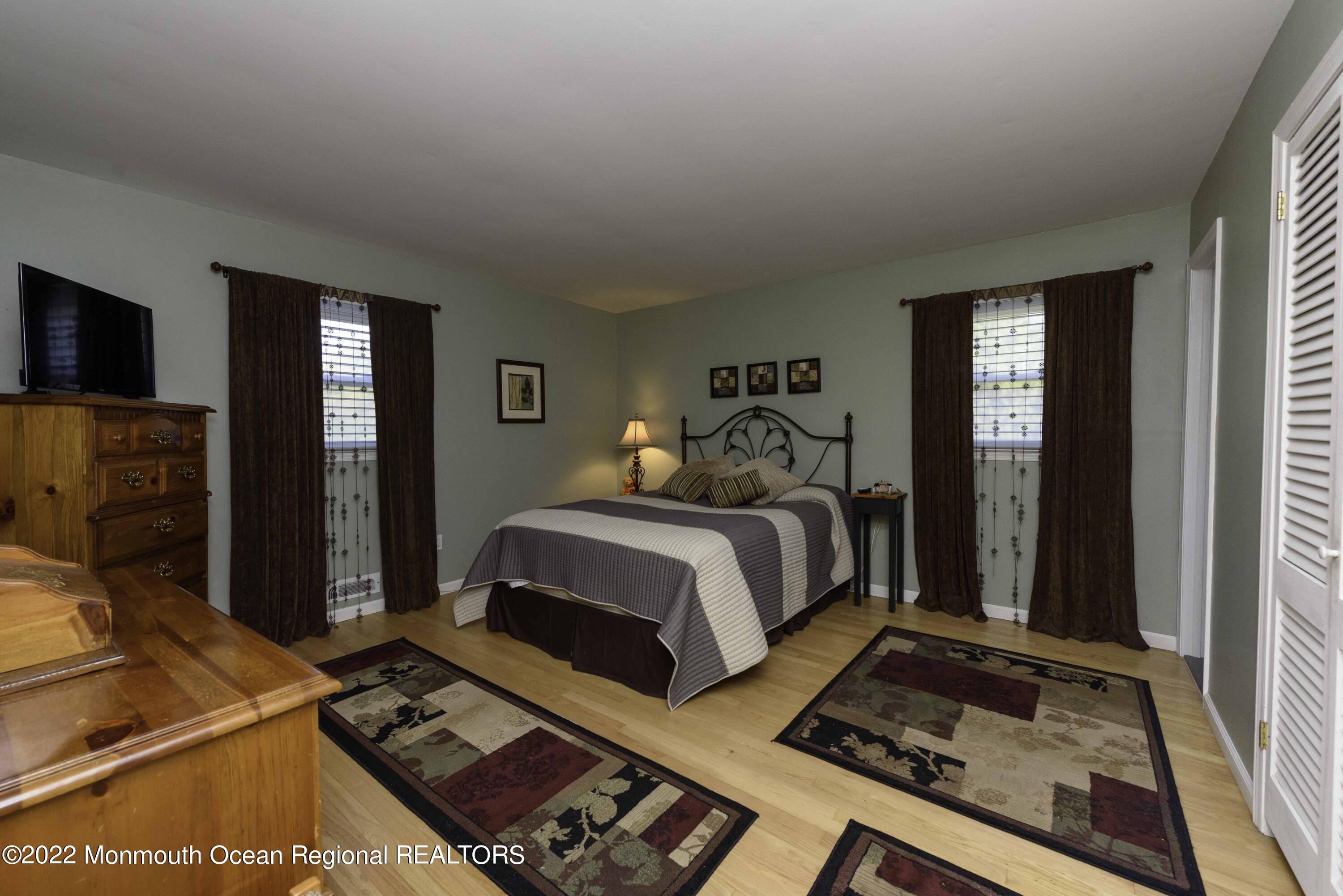 41 Buttonwood Road Middletown, NJ 07748 - Photo 21 of 29 Master Bedroom