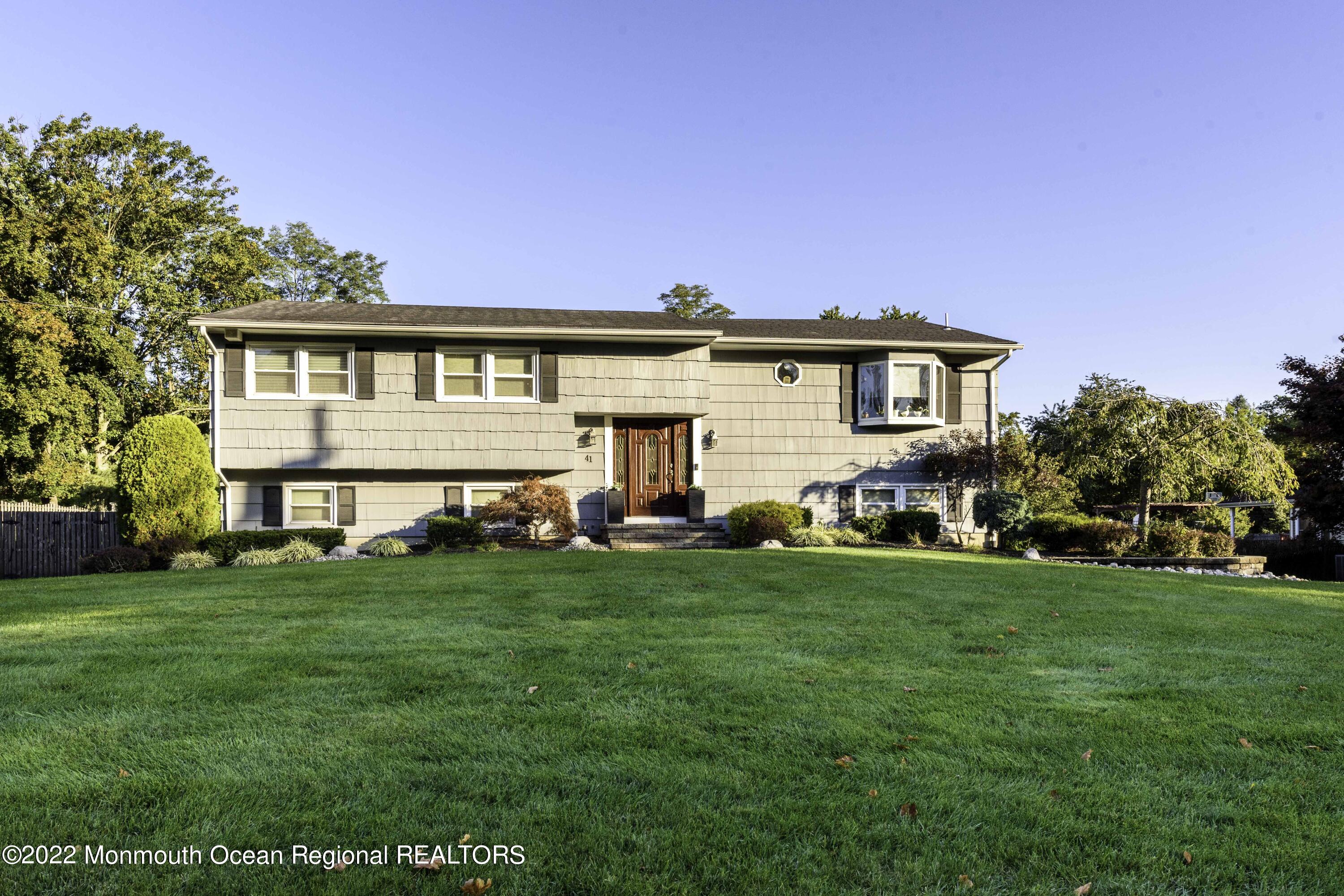 41 Buttonwood Road Middletown, NJ 07748 - Photo 28 of 29 41 Buttonwood-01