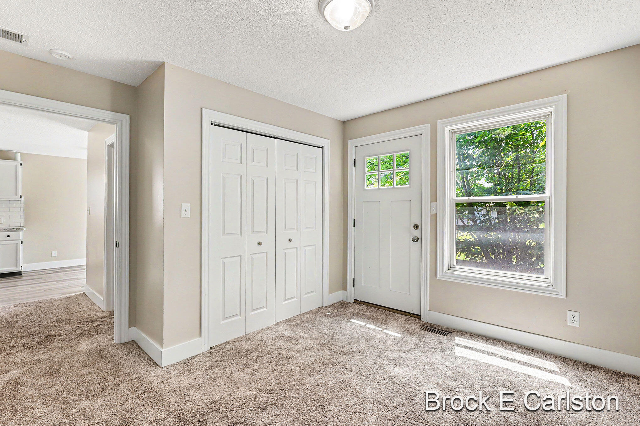 643 East Sternberg Road Norton Shores, MI 49441 - Photo 27 of 36 QJ1A9959