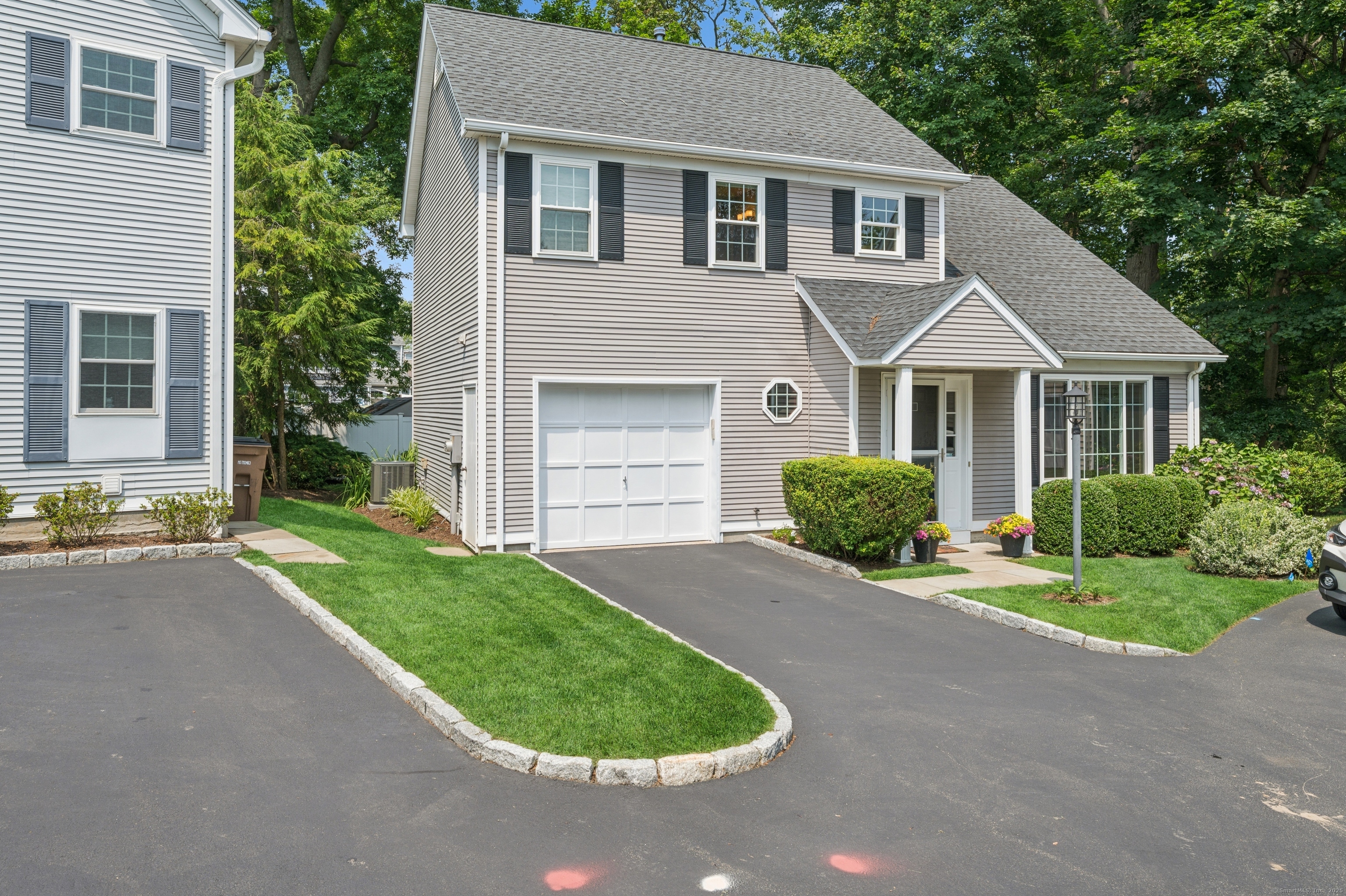 115 Top Gallant Road, Unit 6 Stamford, CT 06902 - Photo 1 of 1